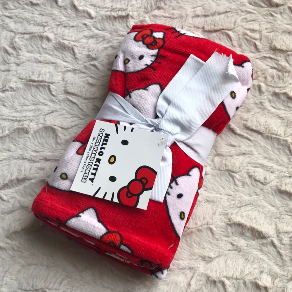 Hello Kitty Hand Towels - Picture 2 of 6